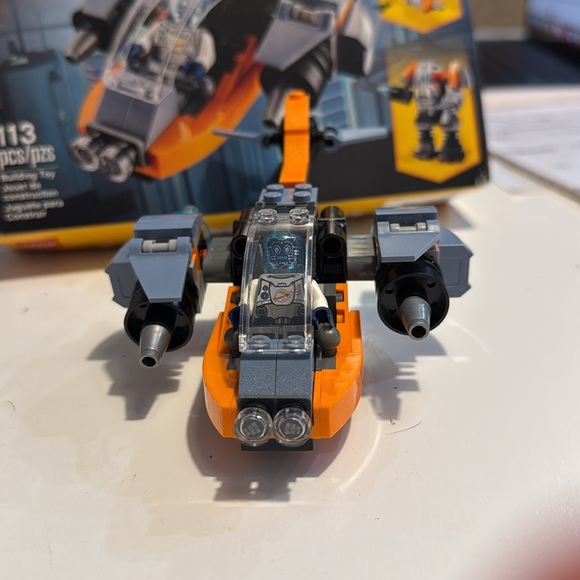 Lego creator number 31111 Cyber Drone - Picture 3 of 7